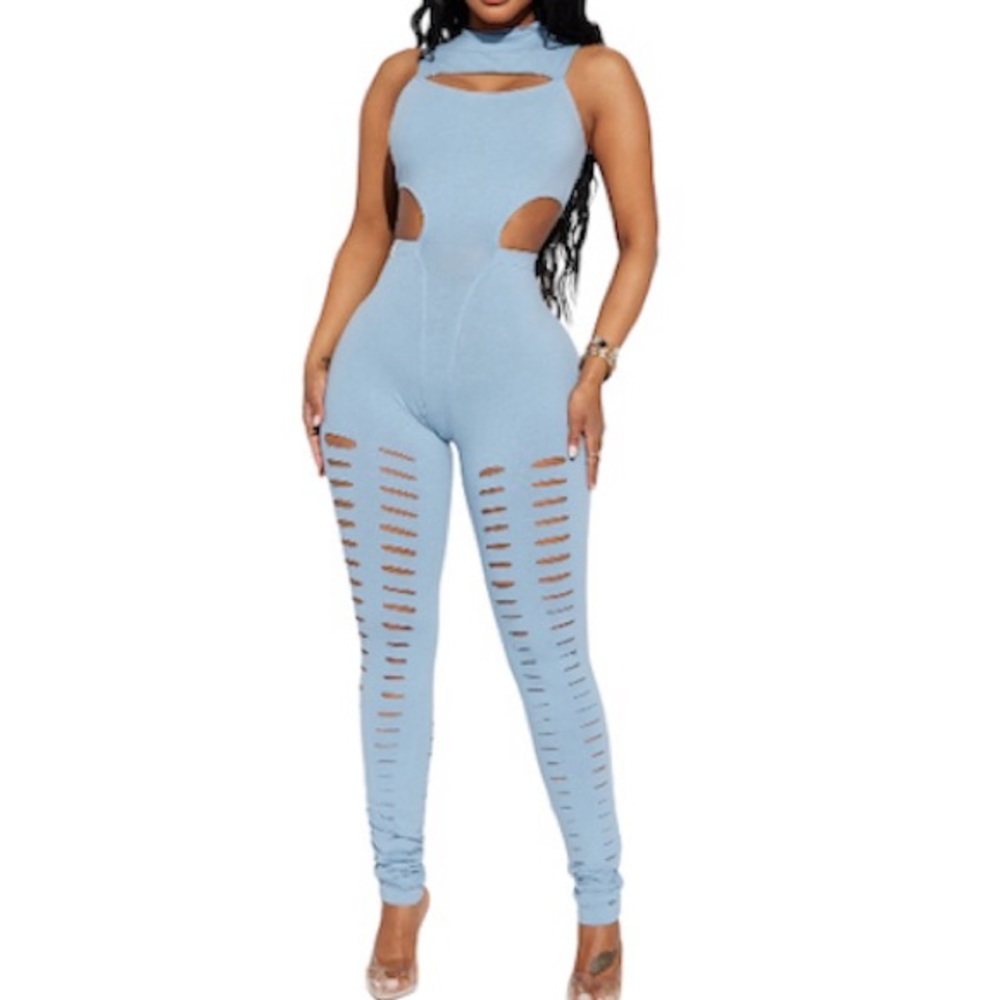 [Fashion Nova] Destiny Distressed Jumpsuit